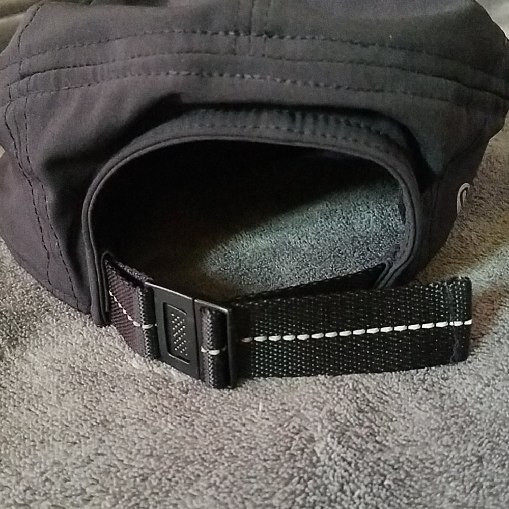 Lululemon Cap - Picture 3 of 5